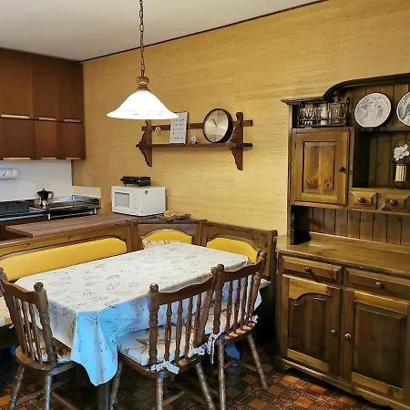 Alpine Luck Apartment, *