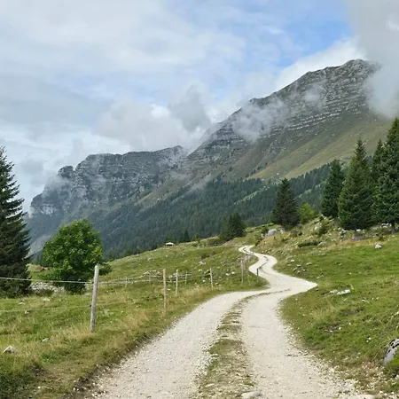 Alpine Luck Apartment, Apartman Sella Nevea